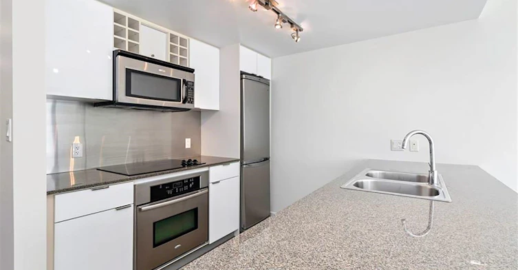 2105-233 Robson Street, Vancouver, BC, V6B 0E8 - 5
