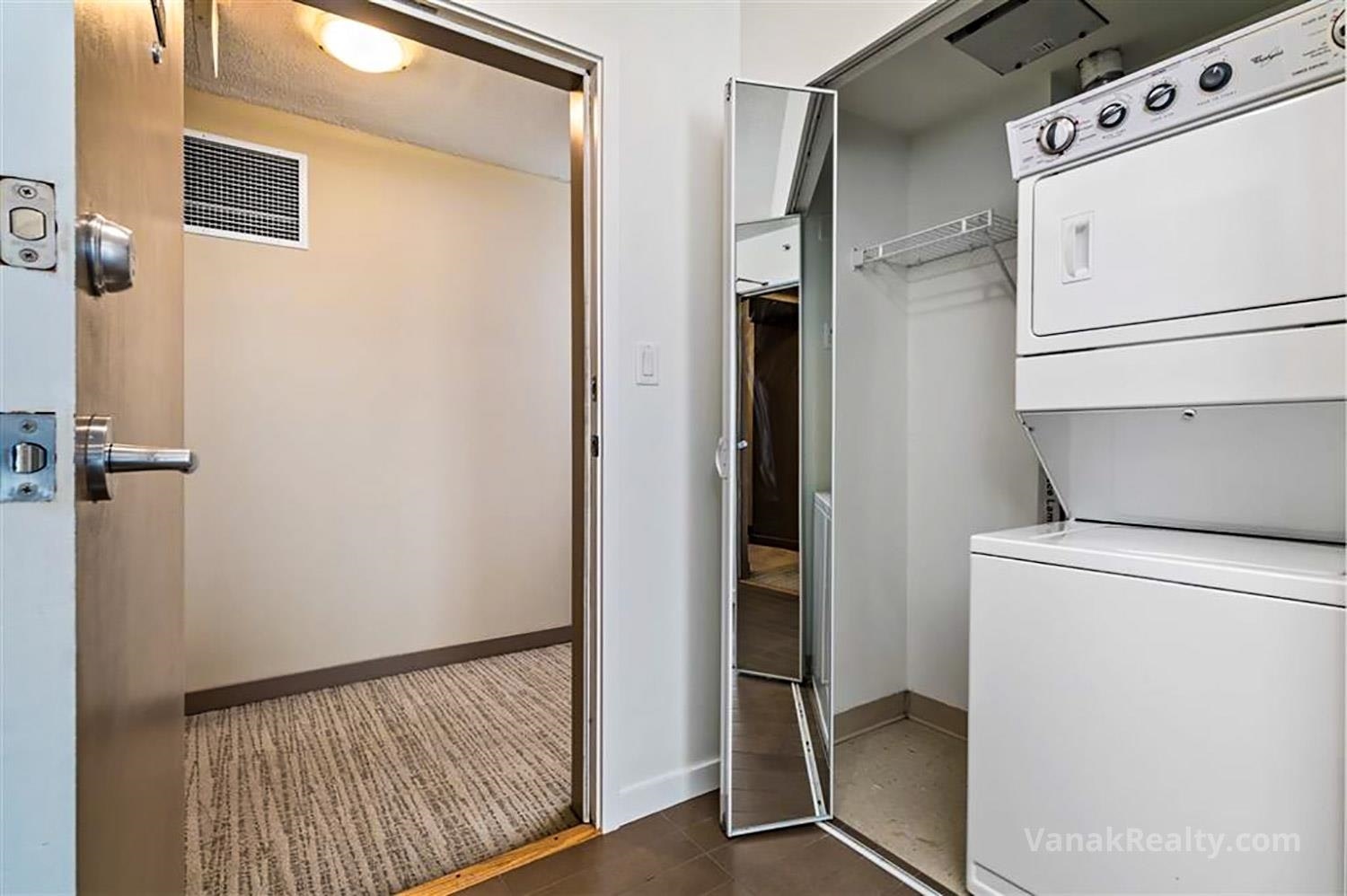 2105-233 Robson Street, Vancouver, BC, V6B 0E8 - 11