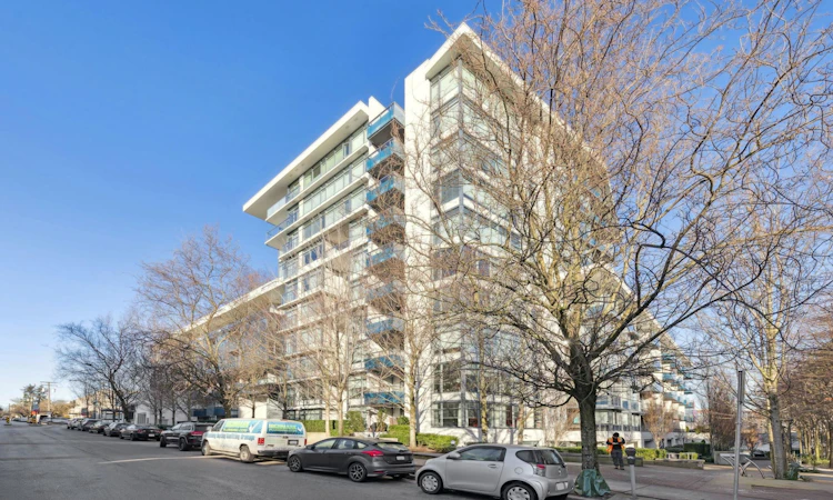 602-1777 W 7th Avenue