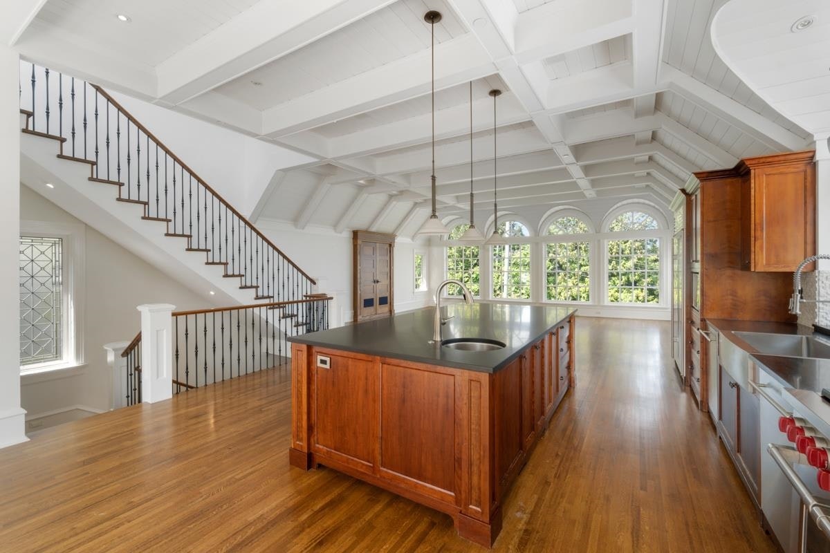 4588 W 2nd Avenue, Vancouver, BC, V6R 1K9 - 3