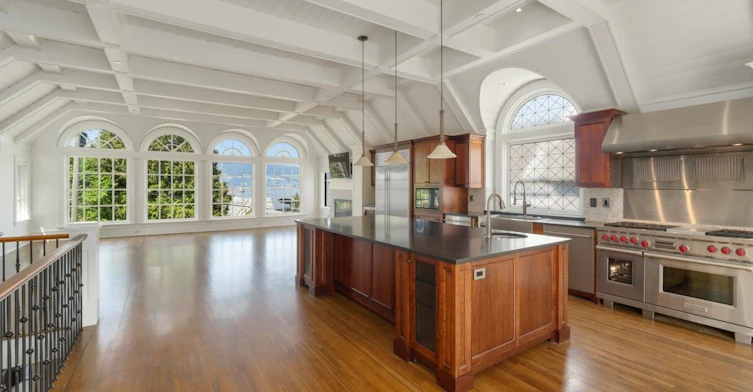 4588 W 2nd Avenue, Vancouver, BC, V6R 1K9 - 6