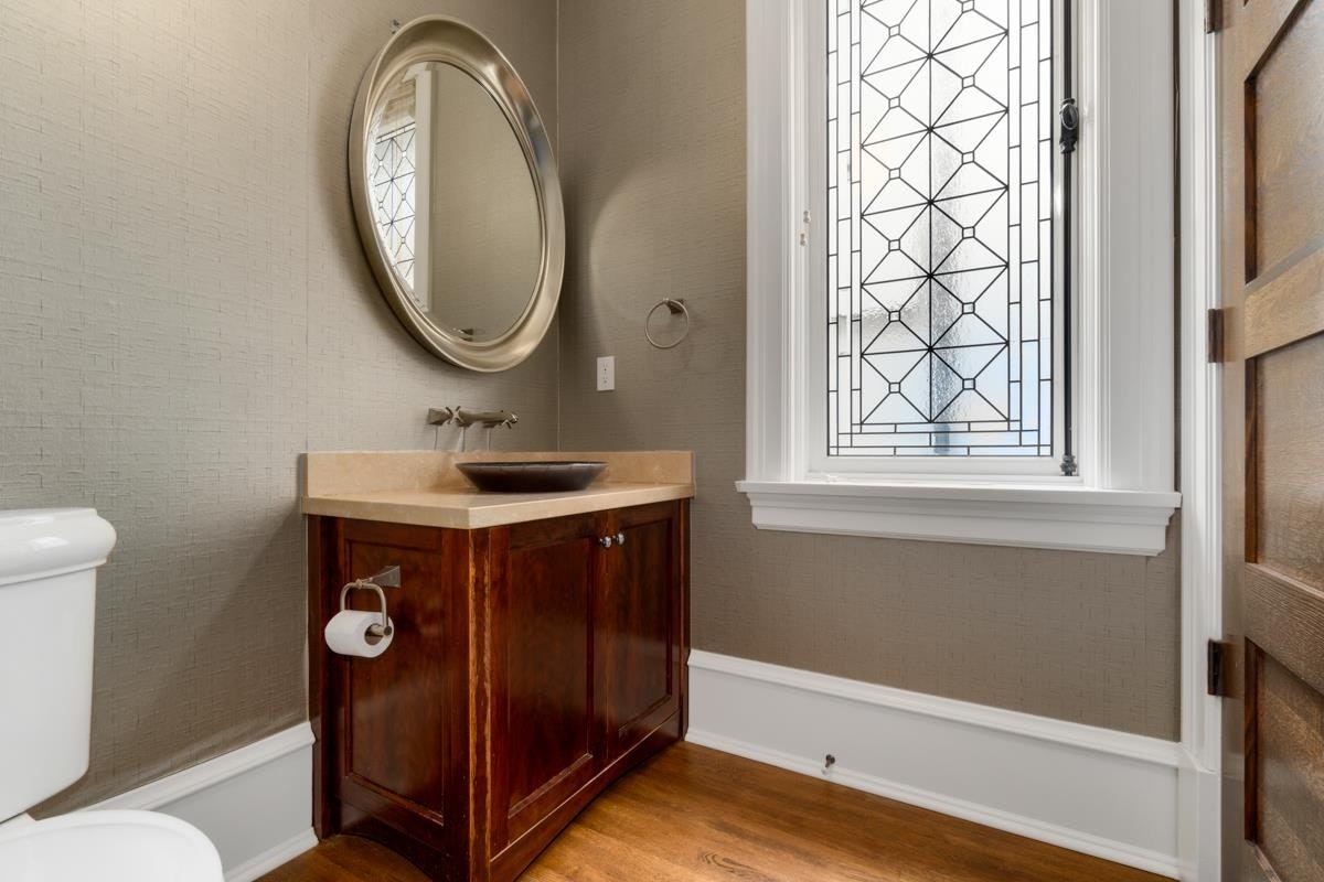 4588 W 2nd Avenue, Vancouver, BC, V6R 1K9 - 11