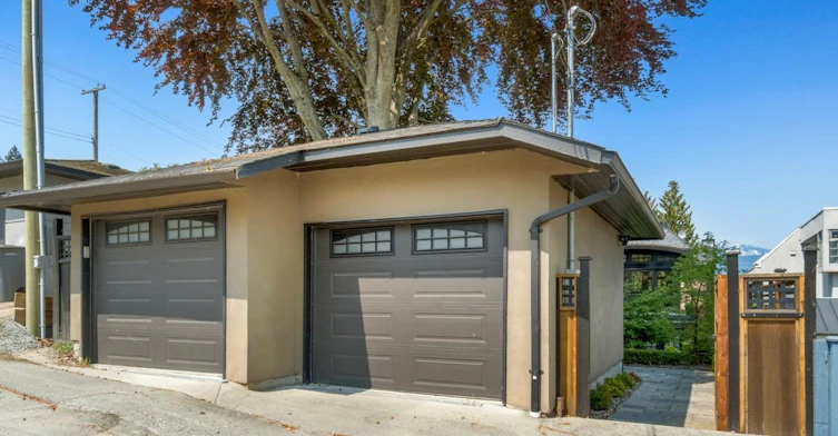4588 W 2nd Avenue, Vancouver, BC, V6R 1K9 - 35