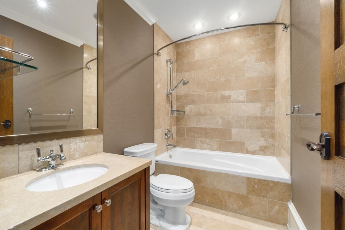 4588 W 2nd Avenue, Vancouver, BC, V6R 1K9 - 21