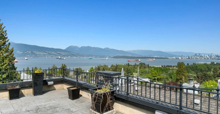 4588 W 2nd Avenue, Vancouver, BC, V6R 1K9 - 32