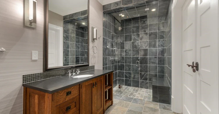 4588 W 2nd Avenue, Vancouver, BC, V6R 1K9 - 27