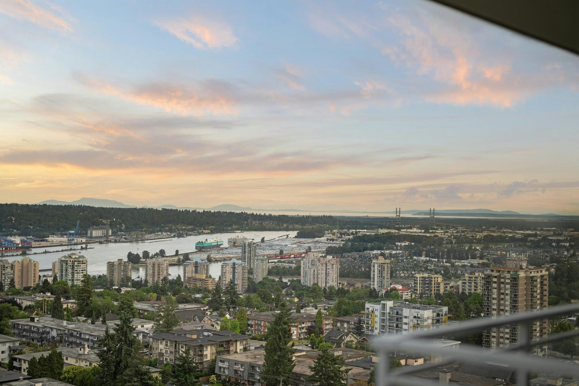 2101-608 Belmont Street, New Westminster, BC, V3M 0G8 - 20