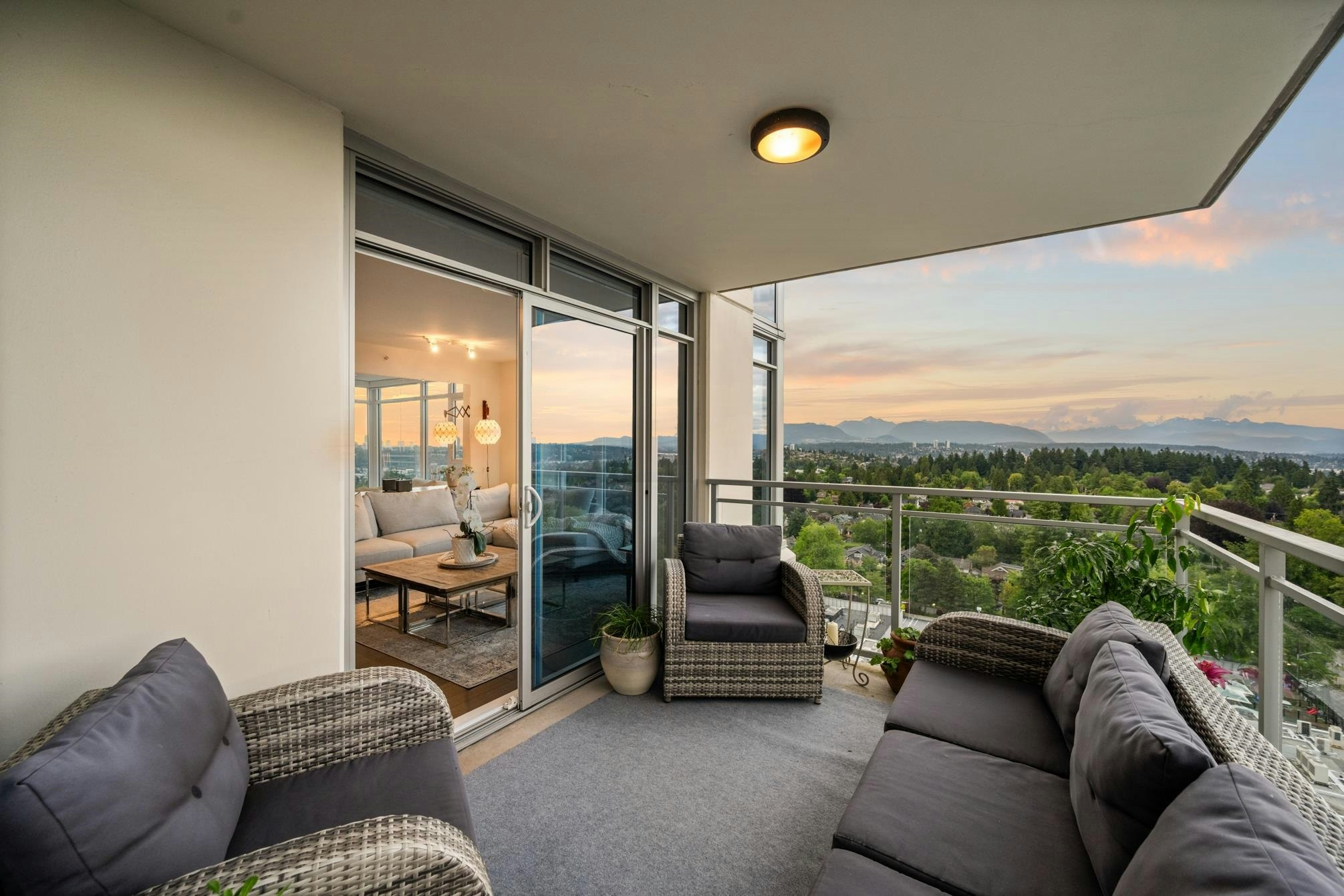 2101-608 Belmont Street, New Westminster, BC, V3M 0G8 - 8