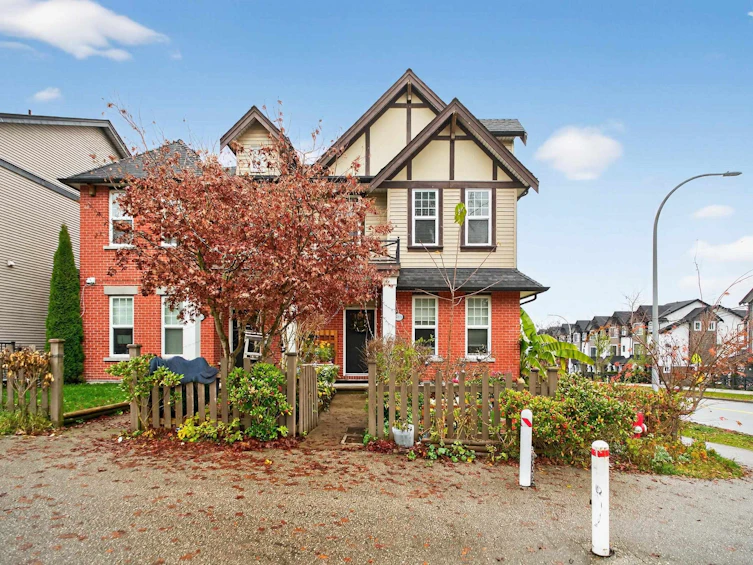 14191 60 Avenue, Surrey, BC, V3X 0G1 - 2