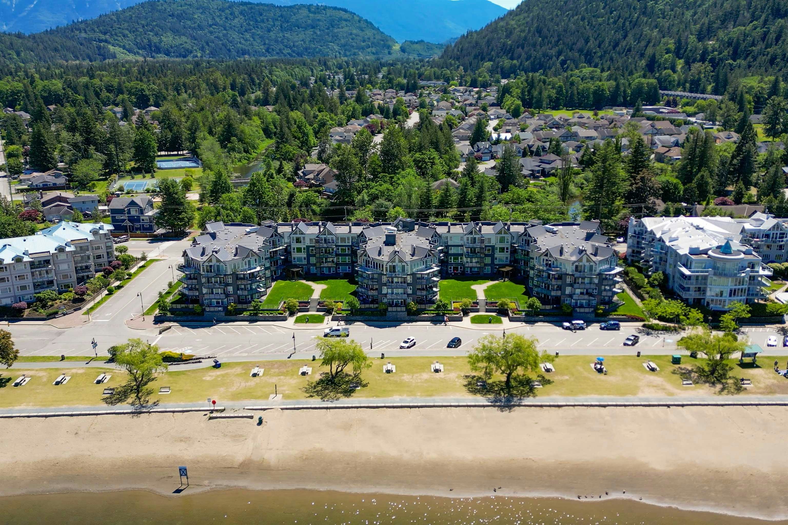 315-378 Esplanade Avenue - 2