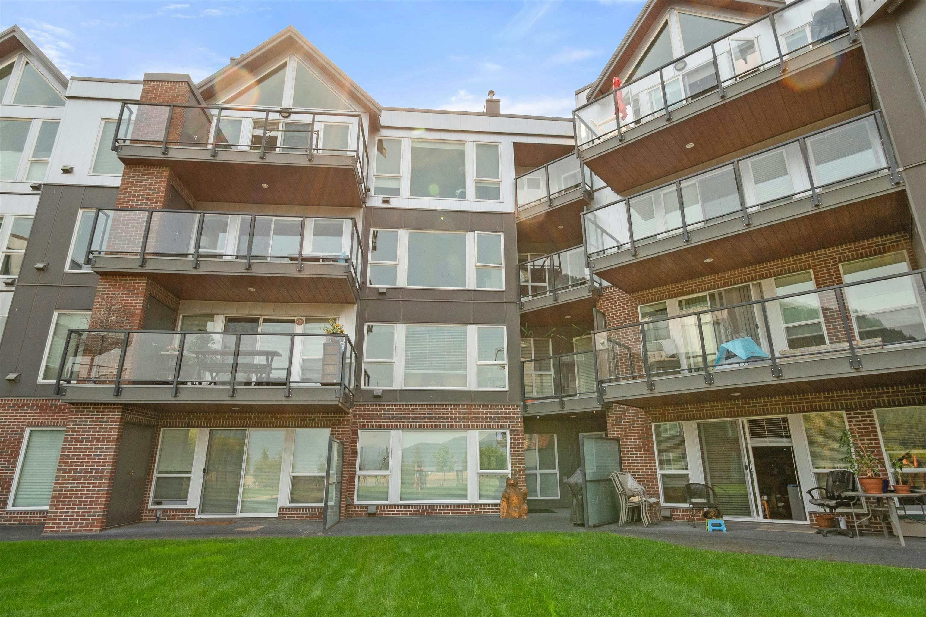 315-378 Esplanade Avenue - 4