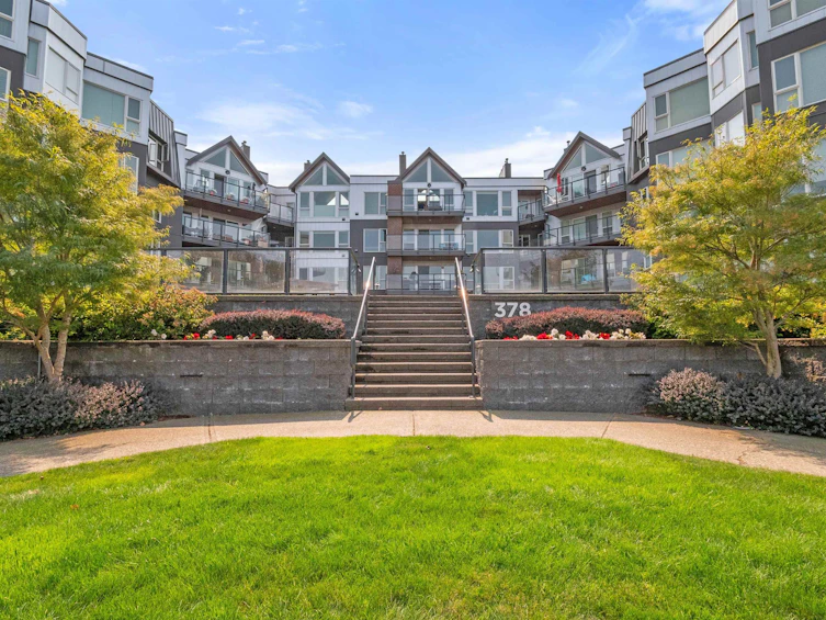 315-378 Esplanade Avenue, Harrison Hot Springs, BC, V0M 1K0 - 3