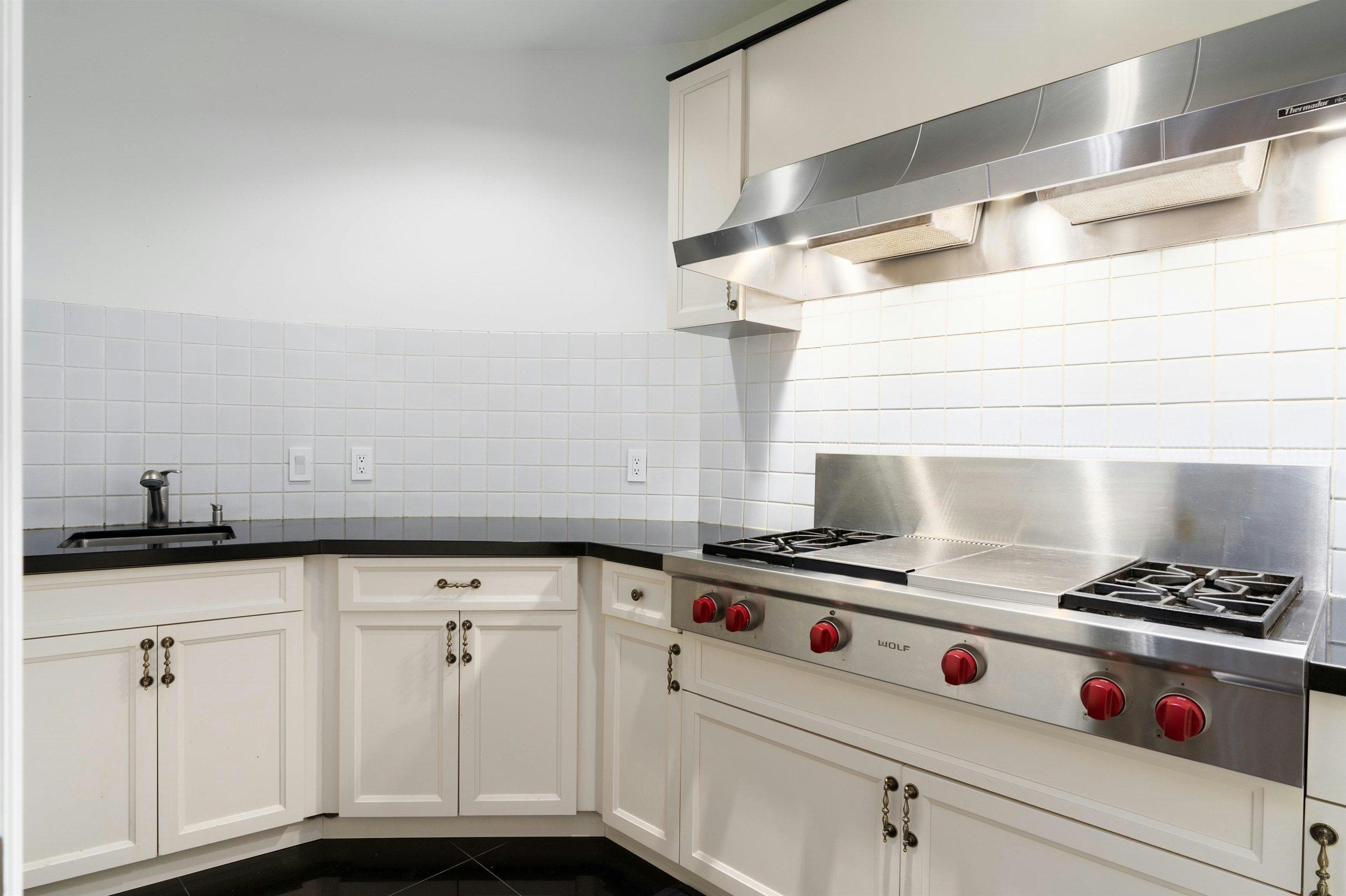 5550 Kingston Road, Vancouver, BC, V6T 1J1 - 16