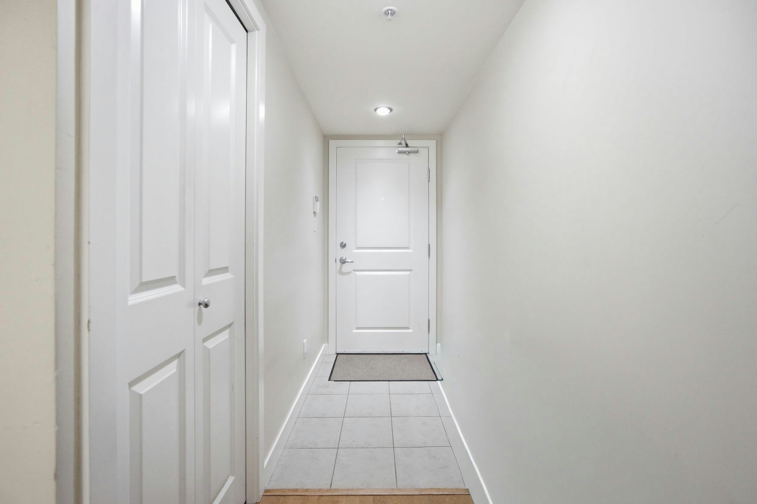 202-9180 Hemlock Drive - 3