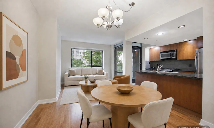 202-9180 Hemlock Drive