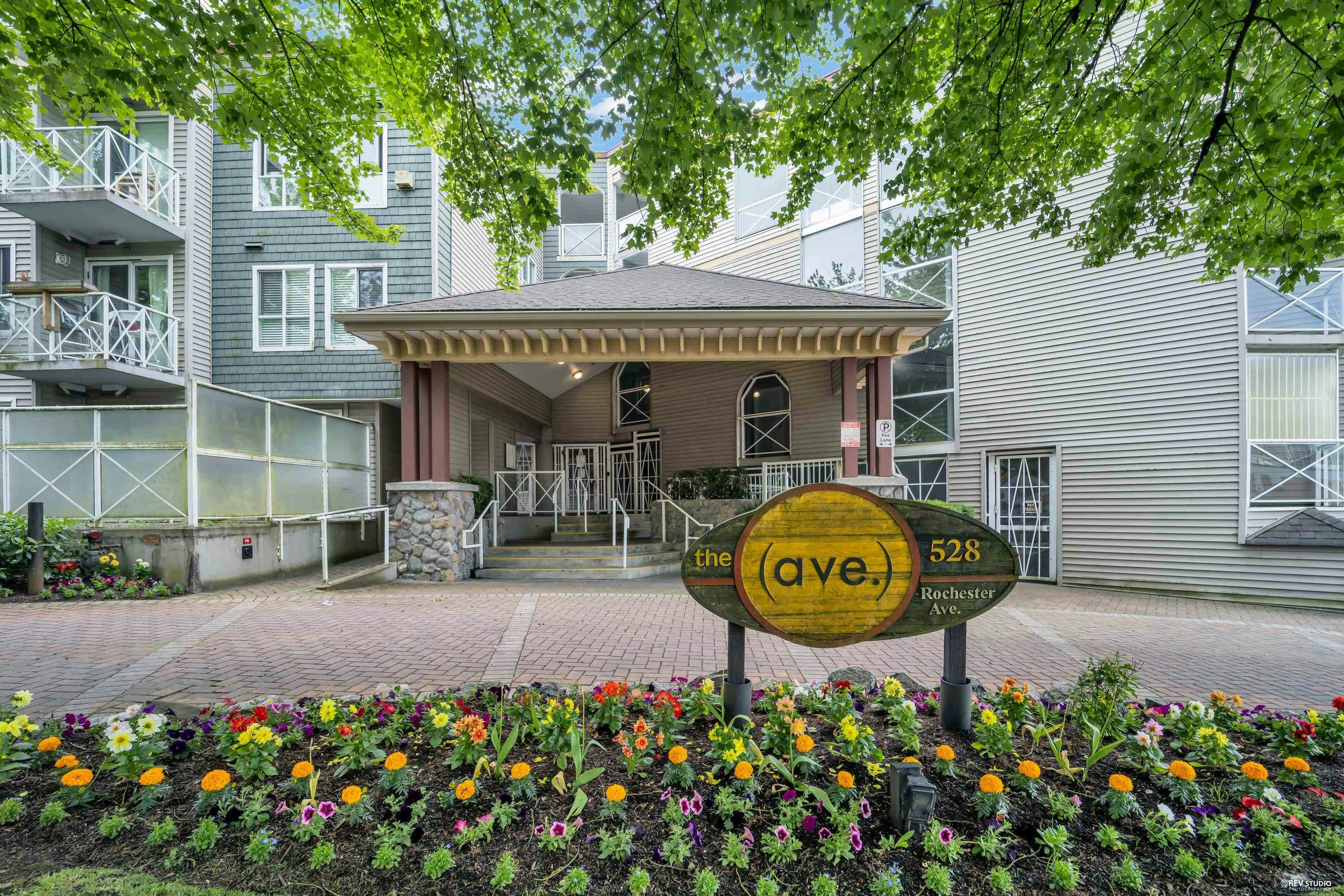 514-528 Rochester Avenue, Coquitlam, BC, V3K 7A5