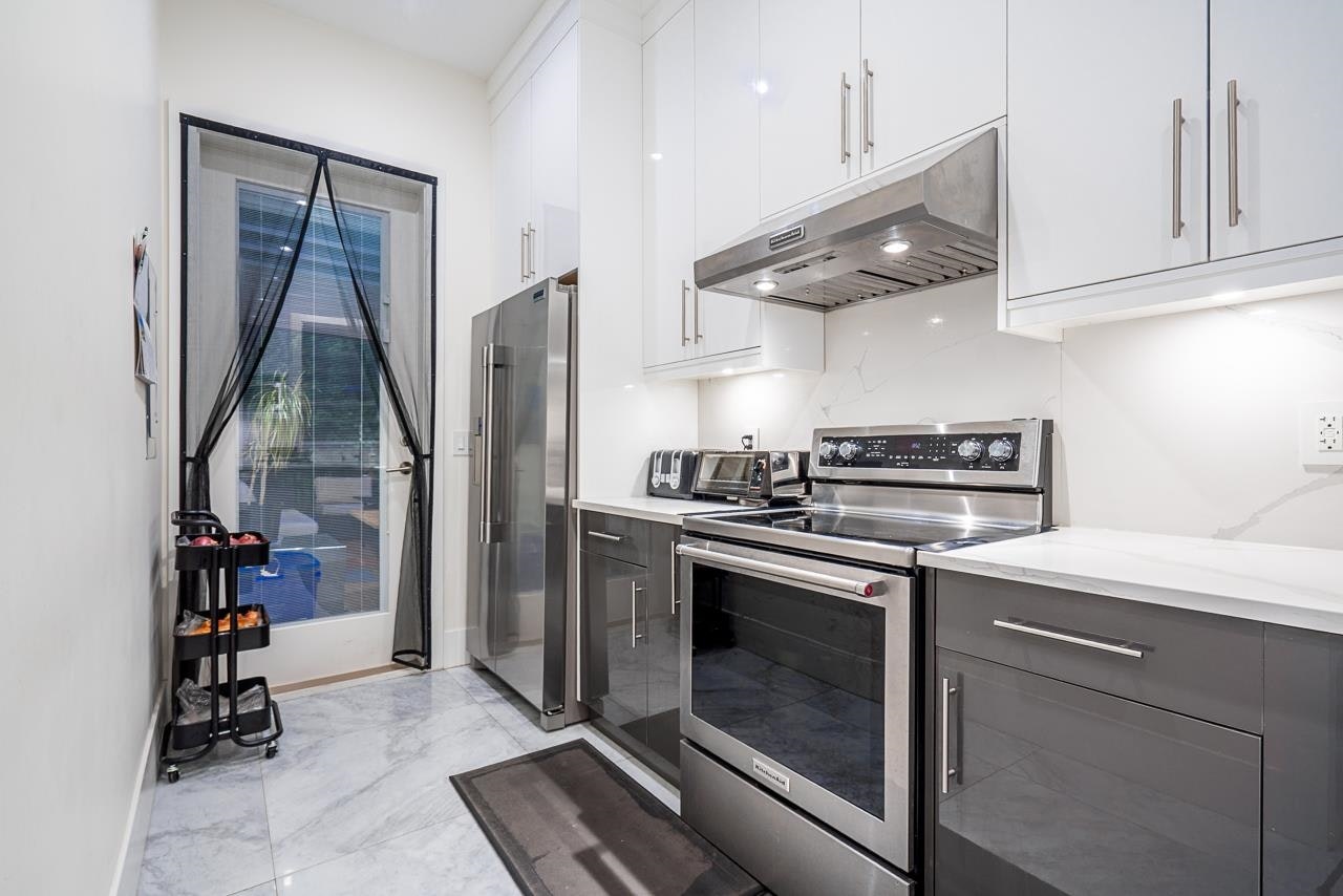 10490 125a Street, Surrey, BC, V3V 5A3 - 13
