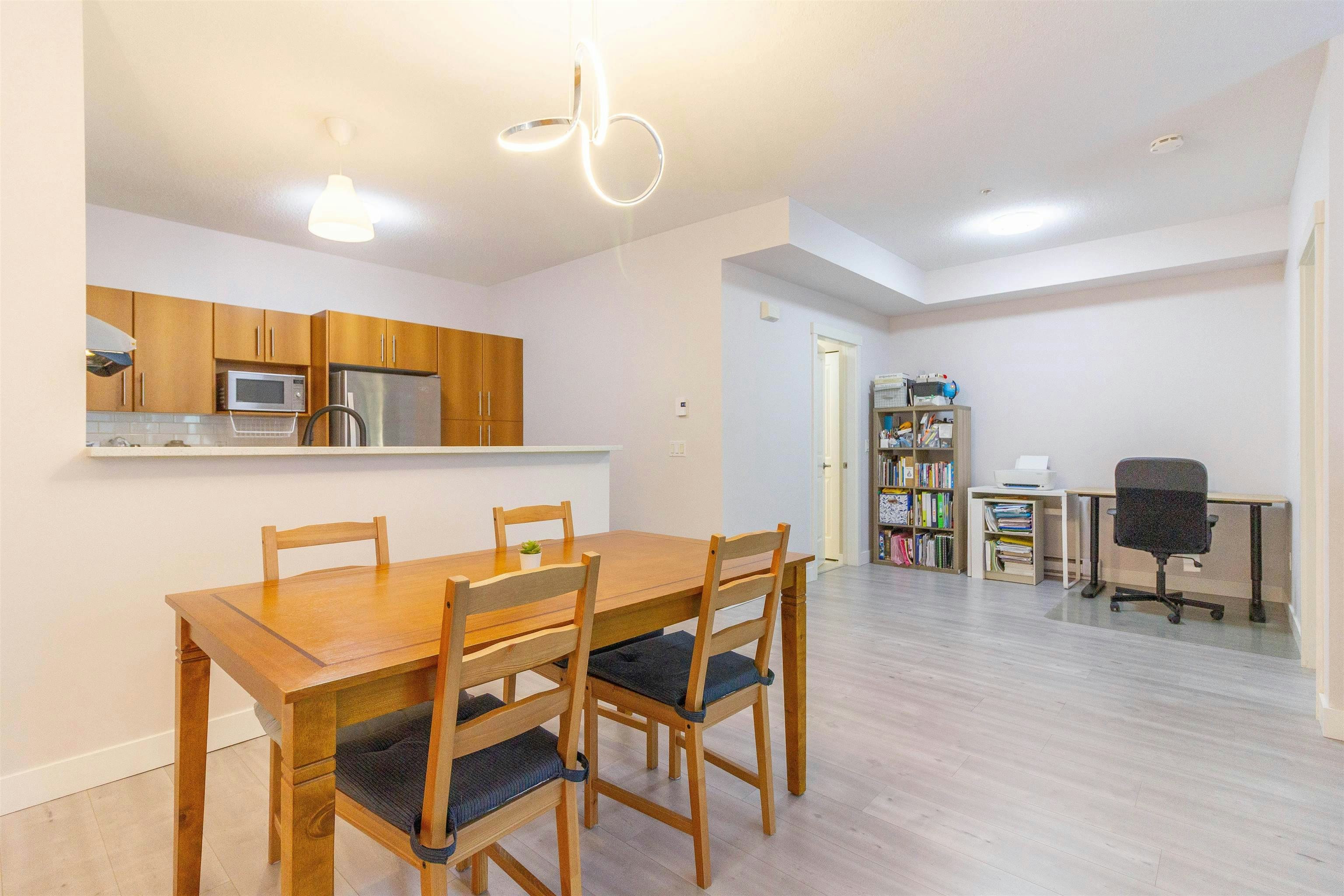 32-9229 University Crescent, Burnaby, BC, V5A 4Z2 - 9