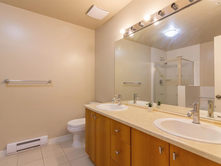 32-9229 University Crescent, Burnaby, BC, V5A 4Z2 - 16
