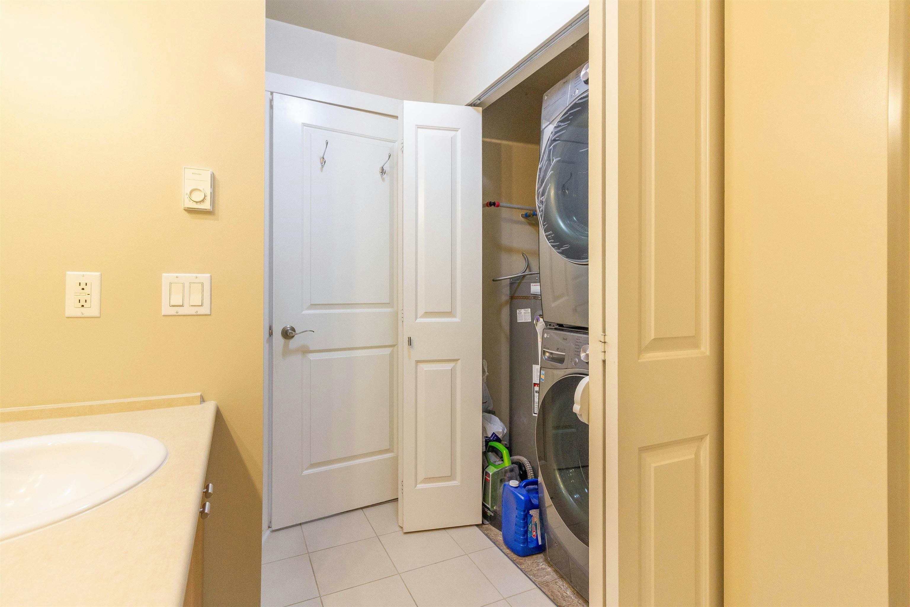 32-9229 University Crescent, Burnaby, BC, V5A 4Z2 - 21
