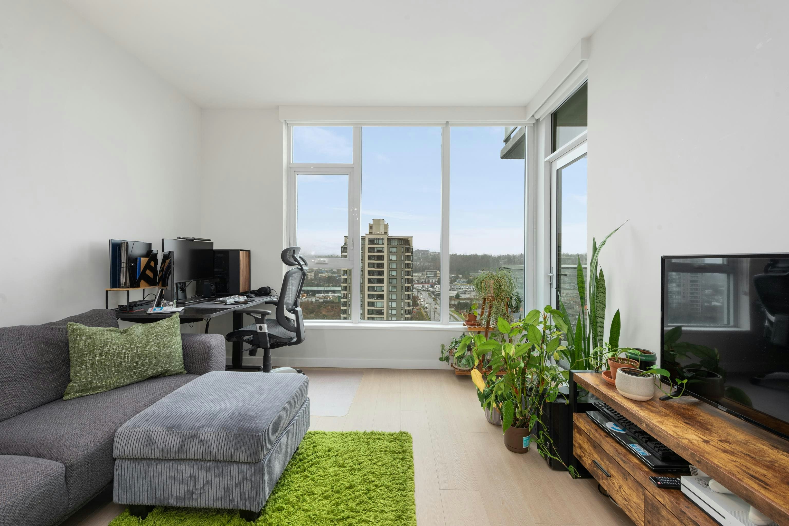 1301-2186 Gilmore Avenue, Burnaby, BC, V5C 0N7 - 2