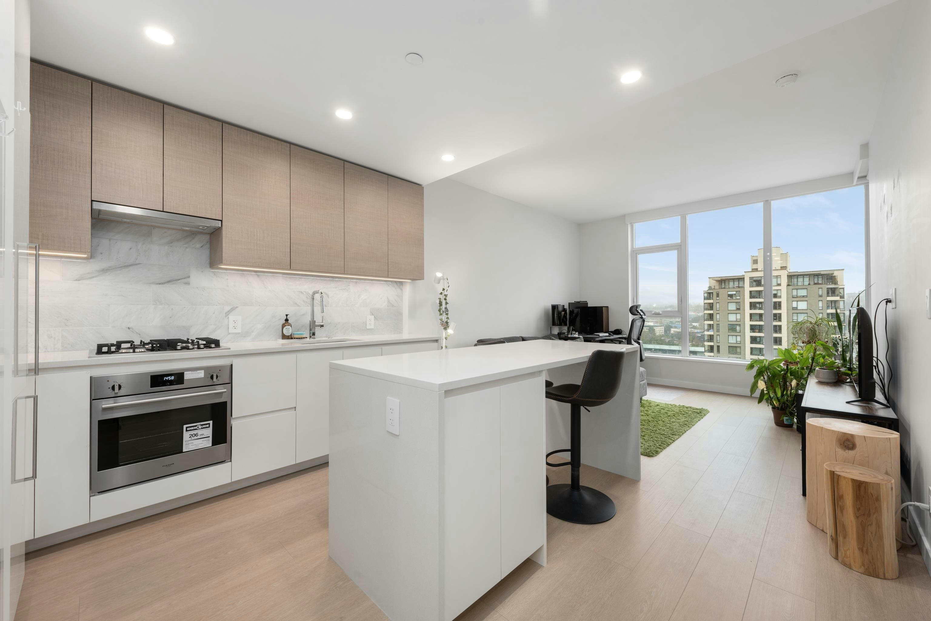 1301-2186 Gilmore Avenue, Burnaby, BC, V5C 0N7 - 12