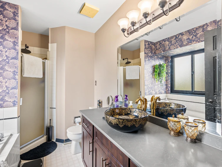 12019 206 Street, Maple Ridge, BC, V2X 1T8 - 12