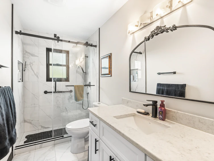 12019 206 Street, Maple Ridge, BC, V2X 1T8 - 15