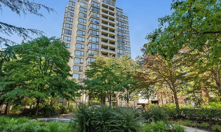 203-9188 Hemlock Drive