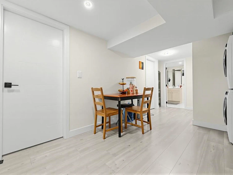 4936 Barker Crescent, Burnaby, BC, V5G 3G5 - 25
