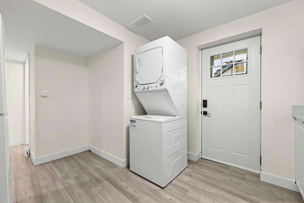 4936 Barker Crescent, Burnaby, BC, V5G 3G5 - 21