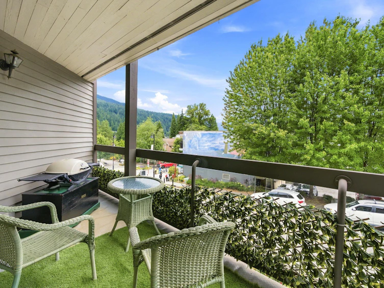 104-2181 Panorama Drive, North Vancouver, BC, V7G 1V3 - 11