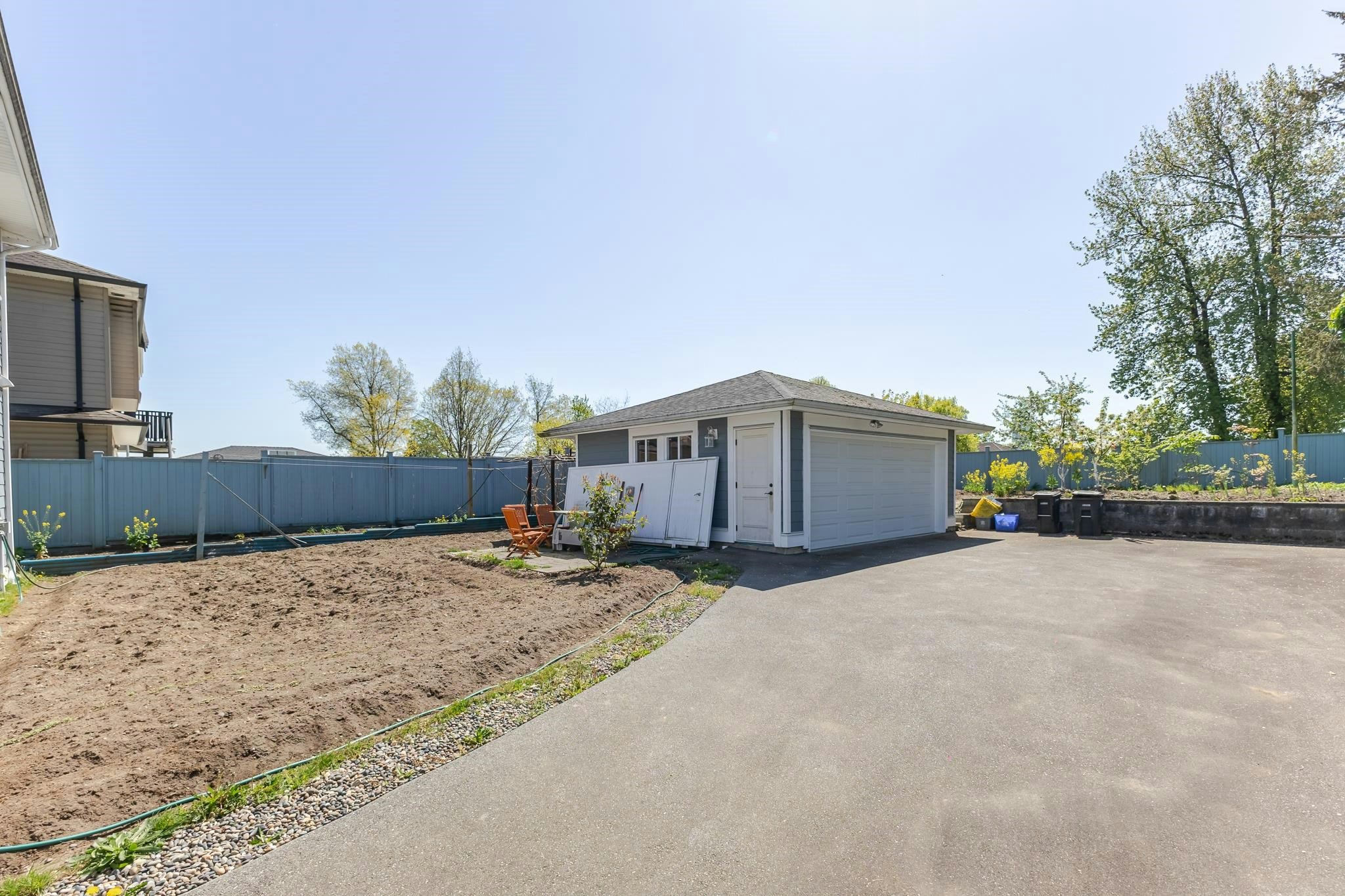 7535 Burgess Street, Burnaby, BC, V3N 3H9 - 26