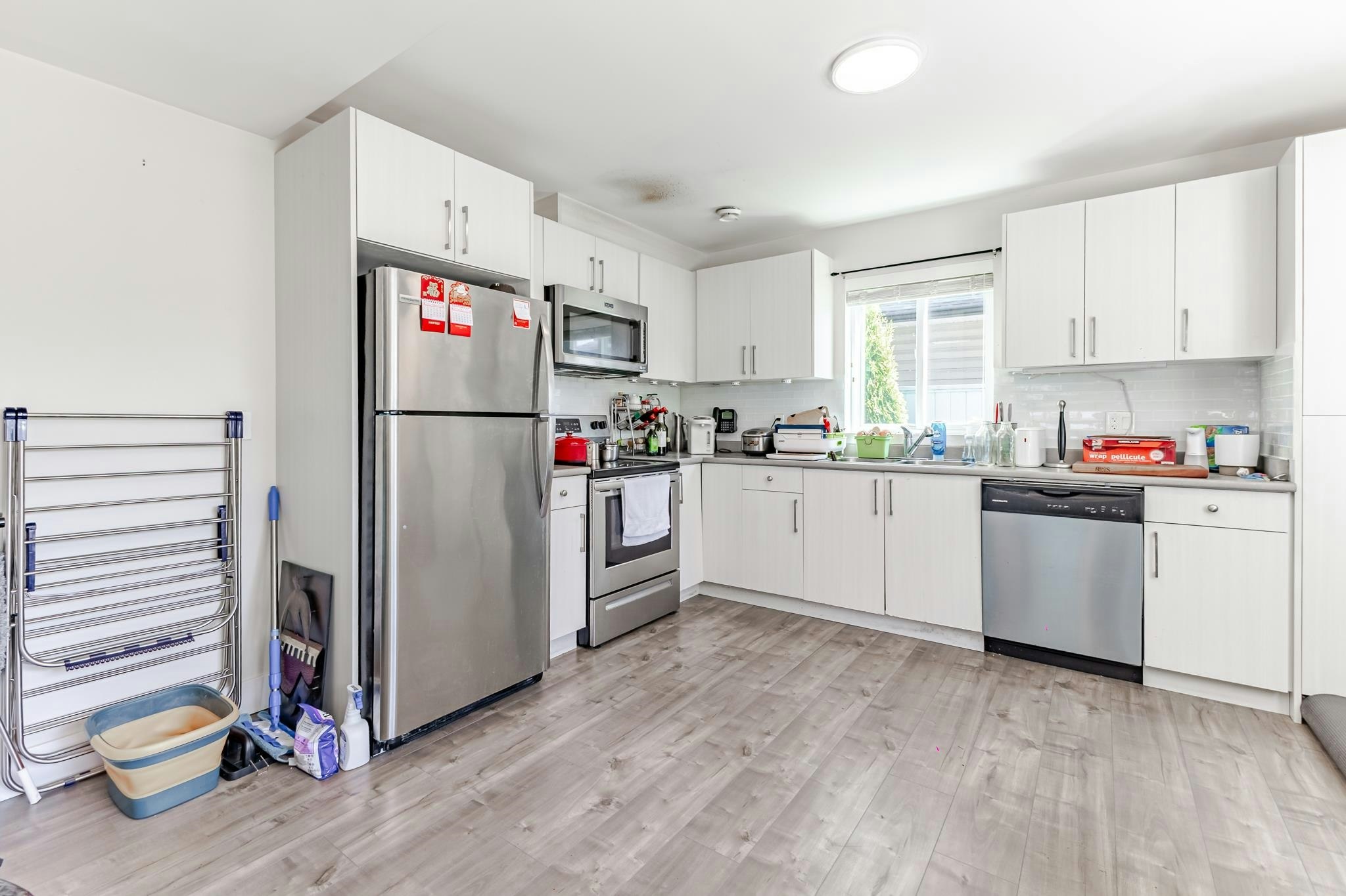 7535 Burgess Street, Burnaby, BC, V3N 3H9 - 23