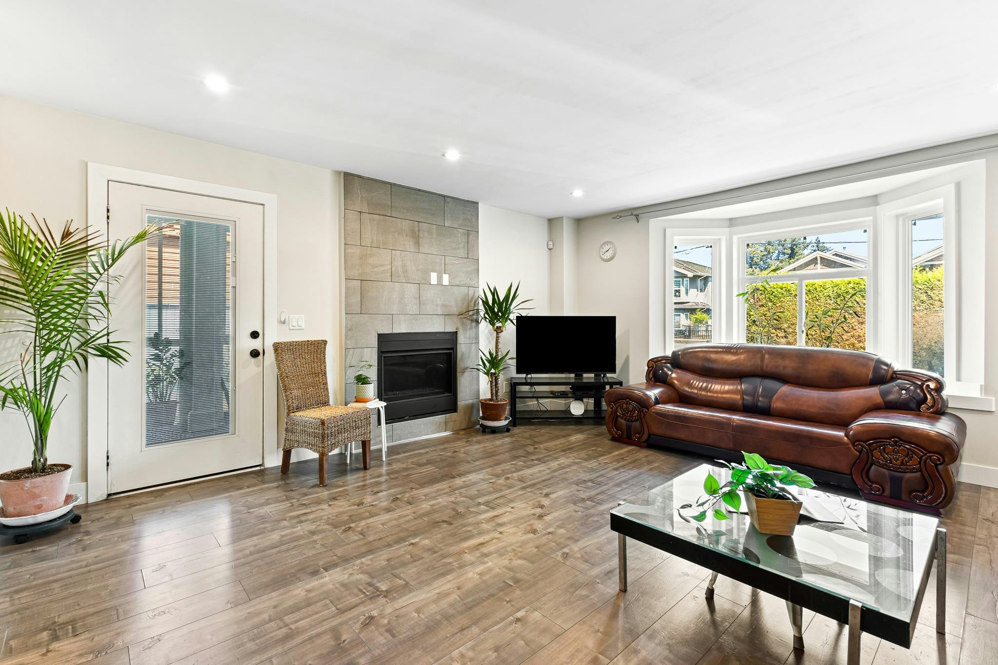 7535 Burgess Street, Burnaby, BC, V3N 3H9 - 6
