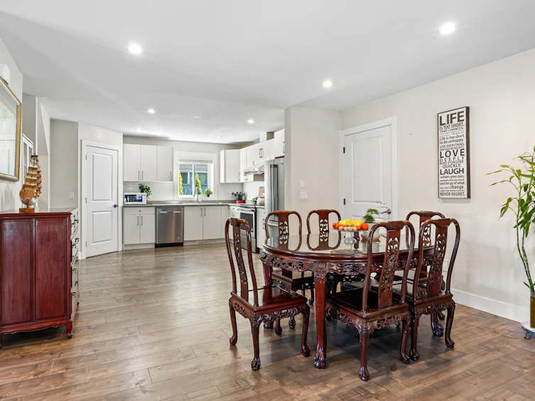 7535 Burgess Street, Burnaby, BC, V3N 3H9 - 8