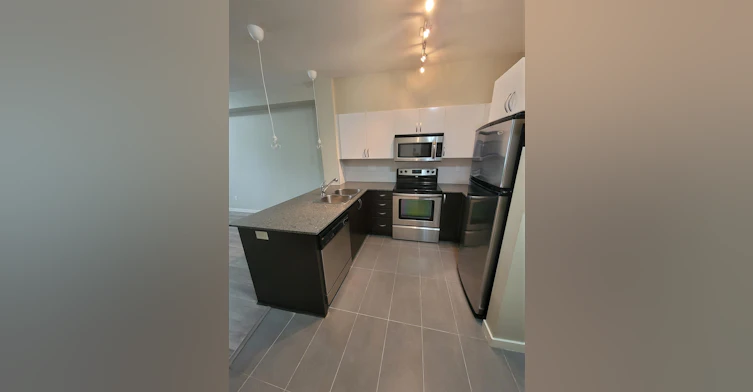 229-13789 107a Street, Surrey, BC, V3T 0B8 - 4