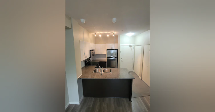 229-13789 107a Street, Surrey, BC, V3T 0B8 - 3