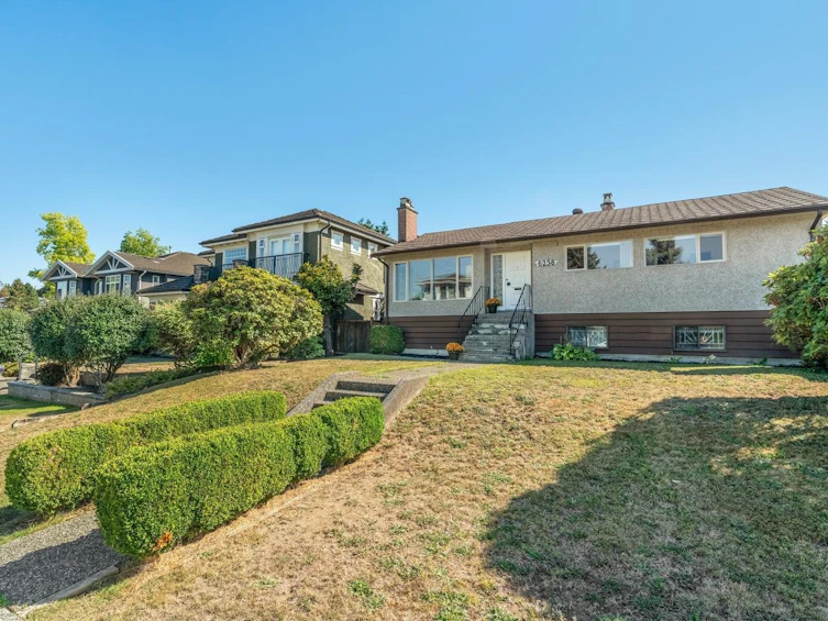 6258 Berwick Street, Burnaby, BC, V5H 1W2 - 4