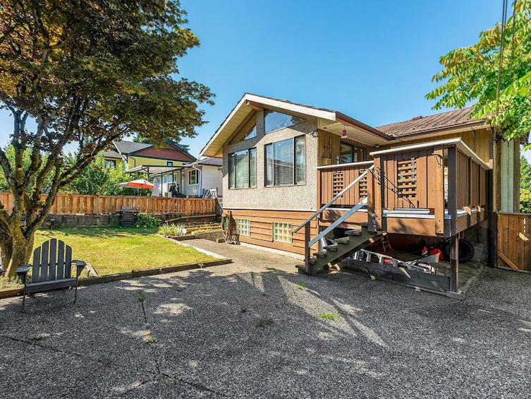 6258 Berwick Street, Burnaby, BC, V5H 1W2 - 21