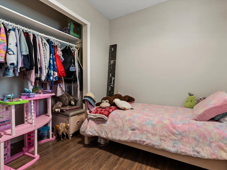 9334 James Street, Chilliwack, BC, V2P 6G9 - 24