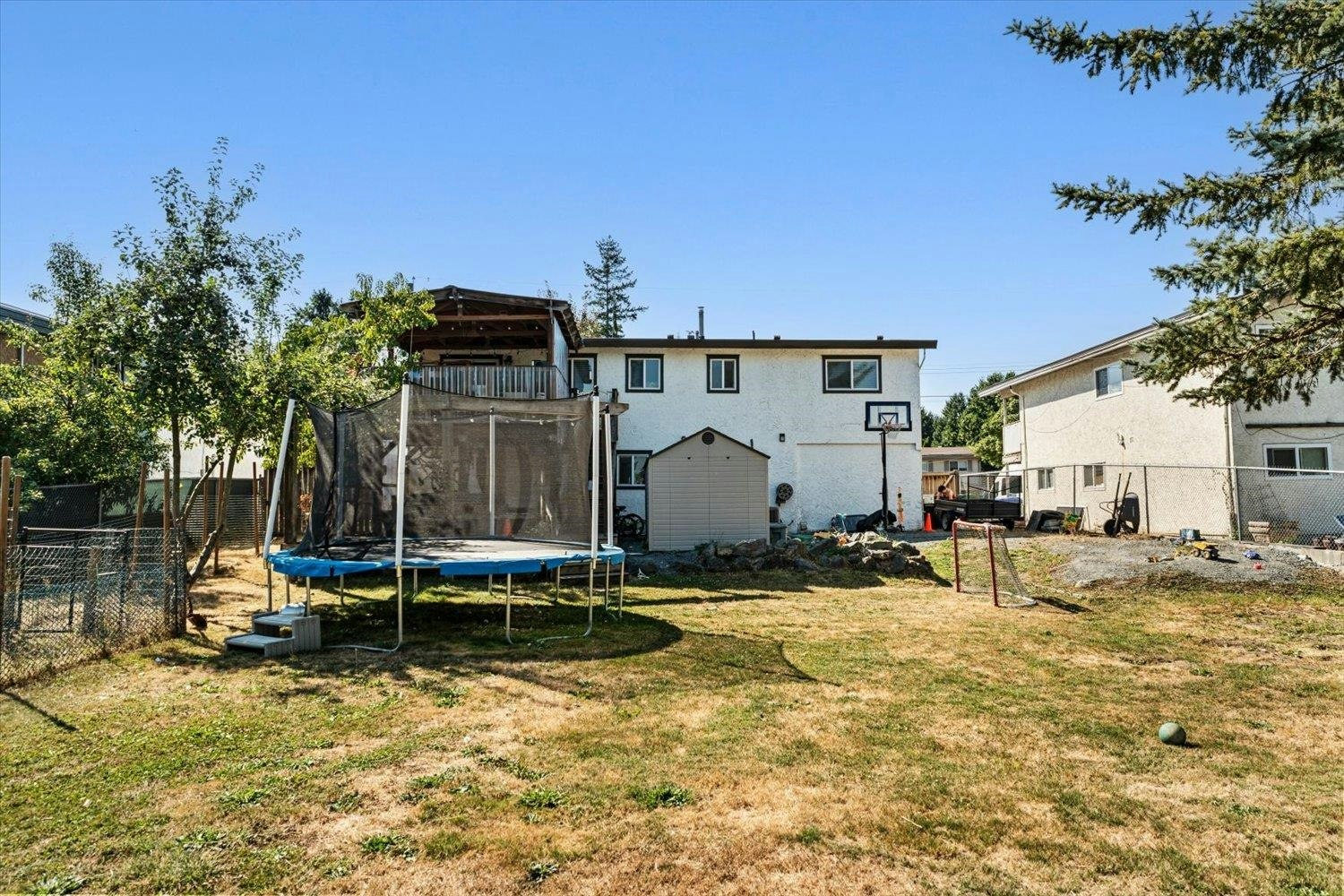 9334 James Street, Chilliwack, BC, V2P 6G9 - 35