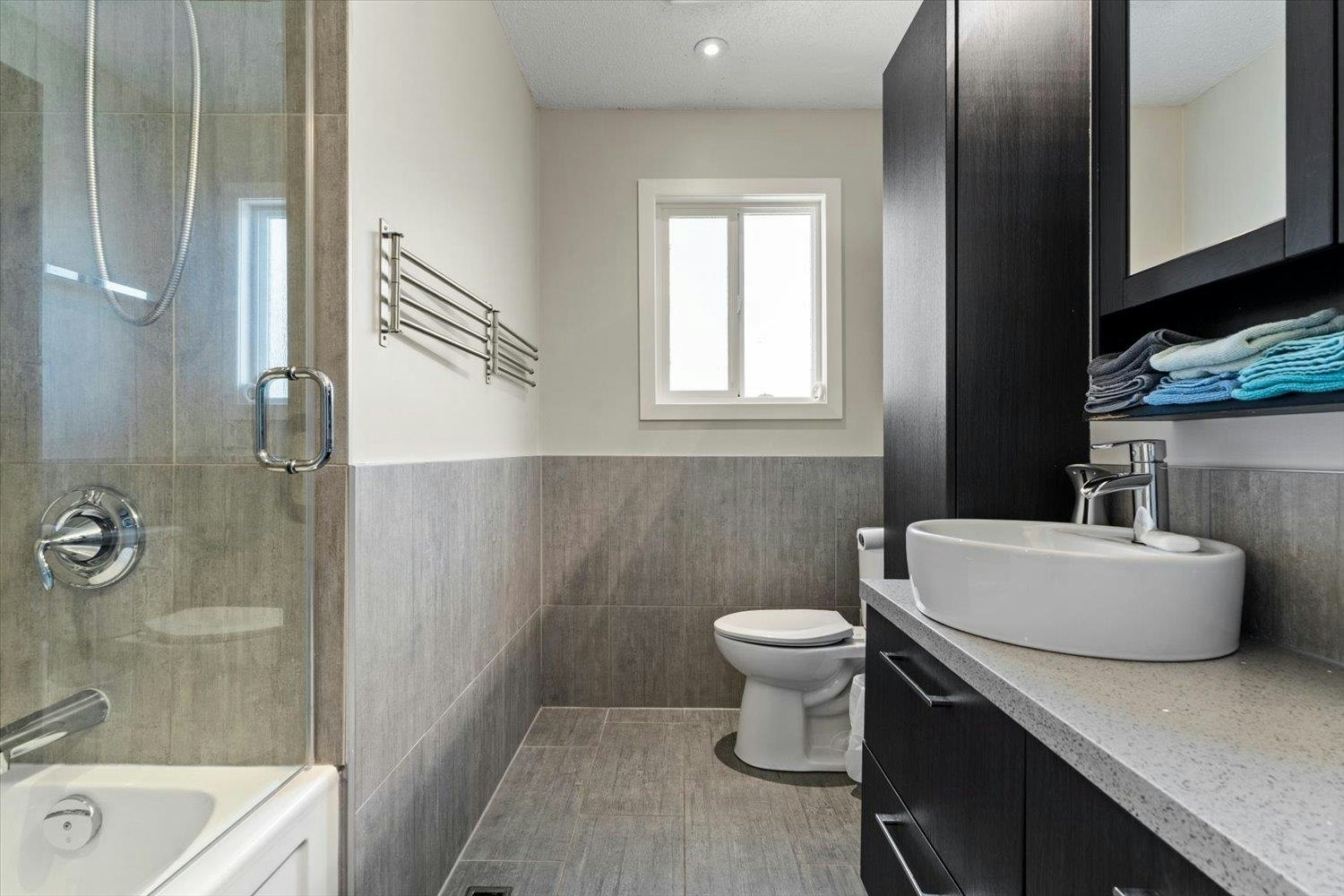 9334 James Street, Chilliwack, BC, V2P 6G9 - 9