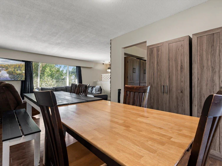 9334 James Street, Chilliwack, BC, V2P 6G9 - 14