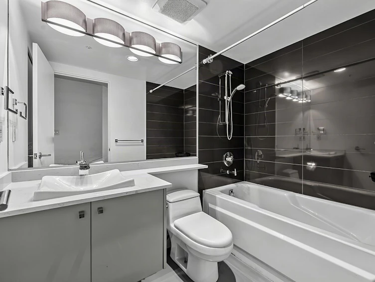 15C-199 Drake Street, Vancouver, BC, V6Z 2T9 - 23