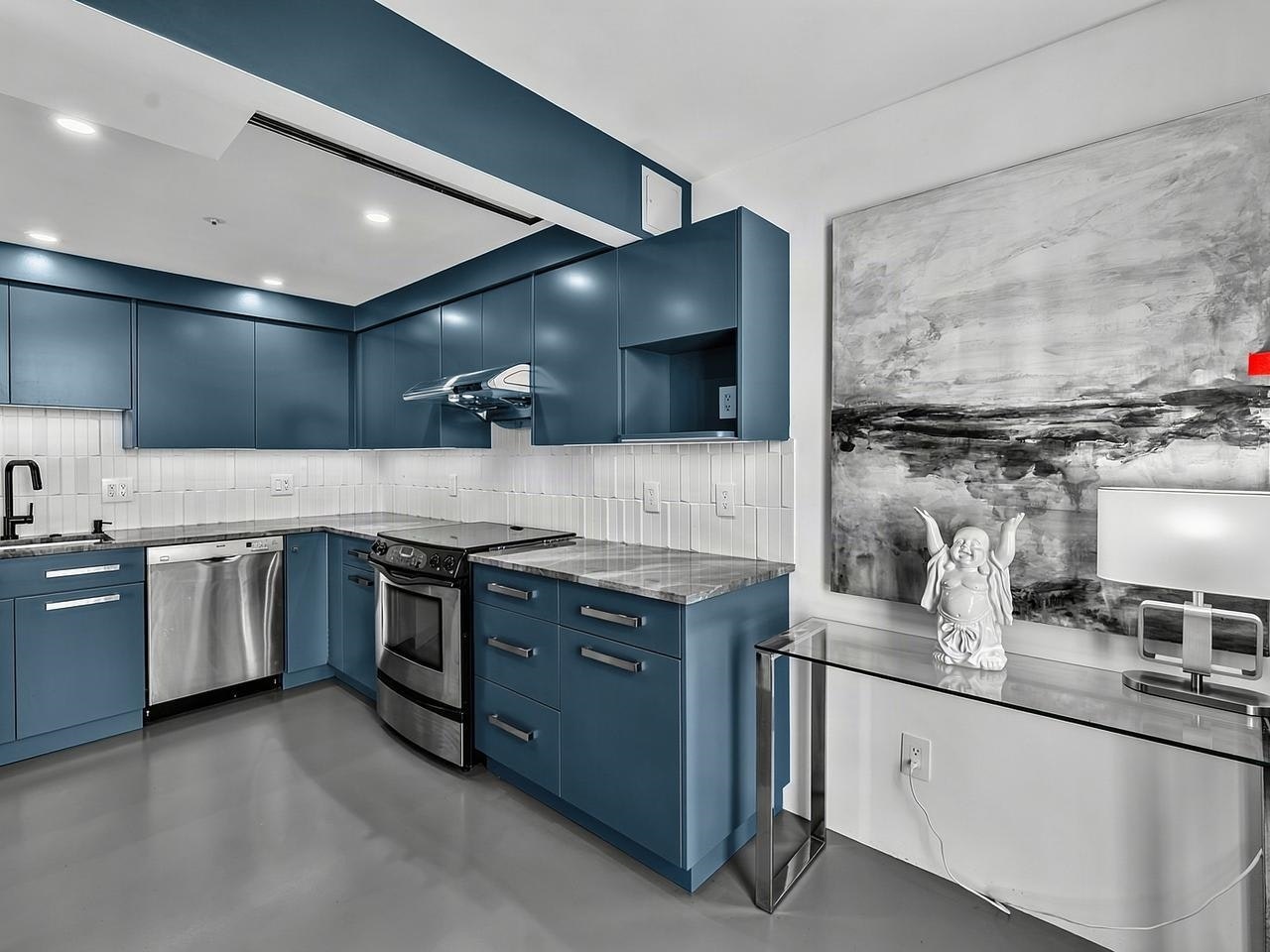 15C-199 Drake Street, Vancouver, BC, V6Z 2T9 - 14