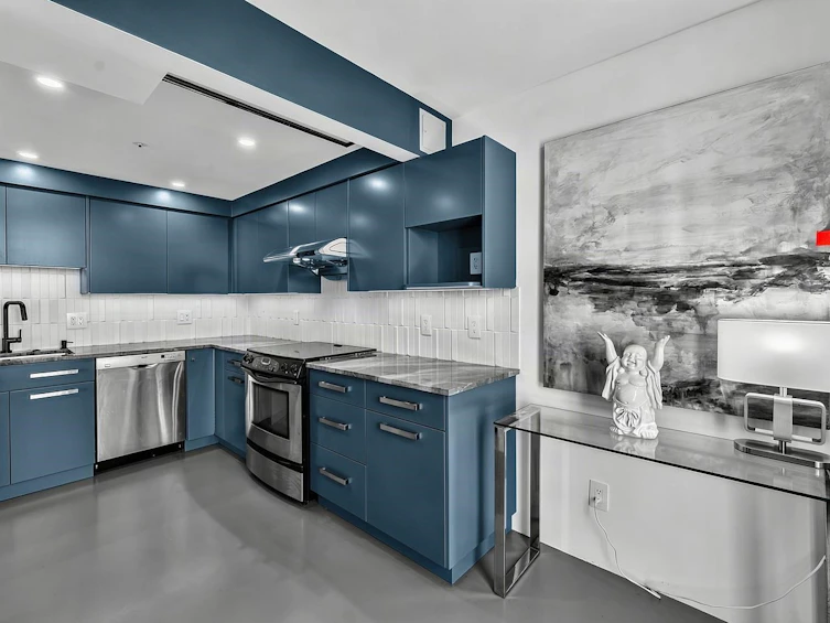 15C-199 Drake Street, Vancouver, BC, V6Z 2T9 - 14