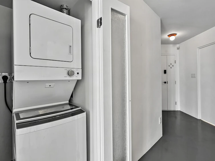 15C-199 Drake Street, Vancouver, BC, V6Z 2T9 - 24
