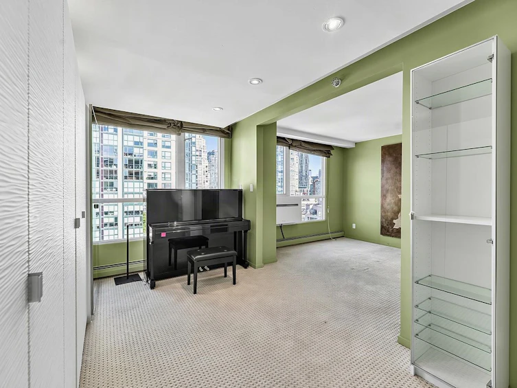 15C-199 Drake Street, Vancouver, BC, V6Z 2T9 - 34
