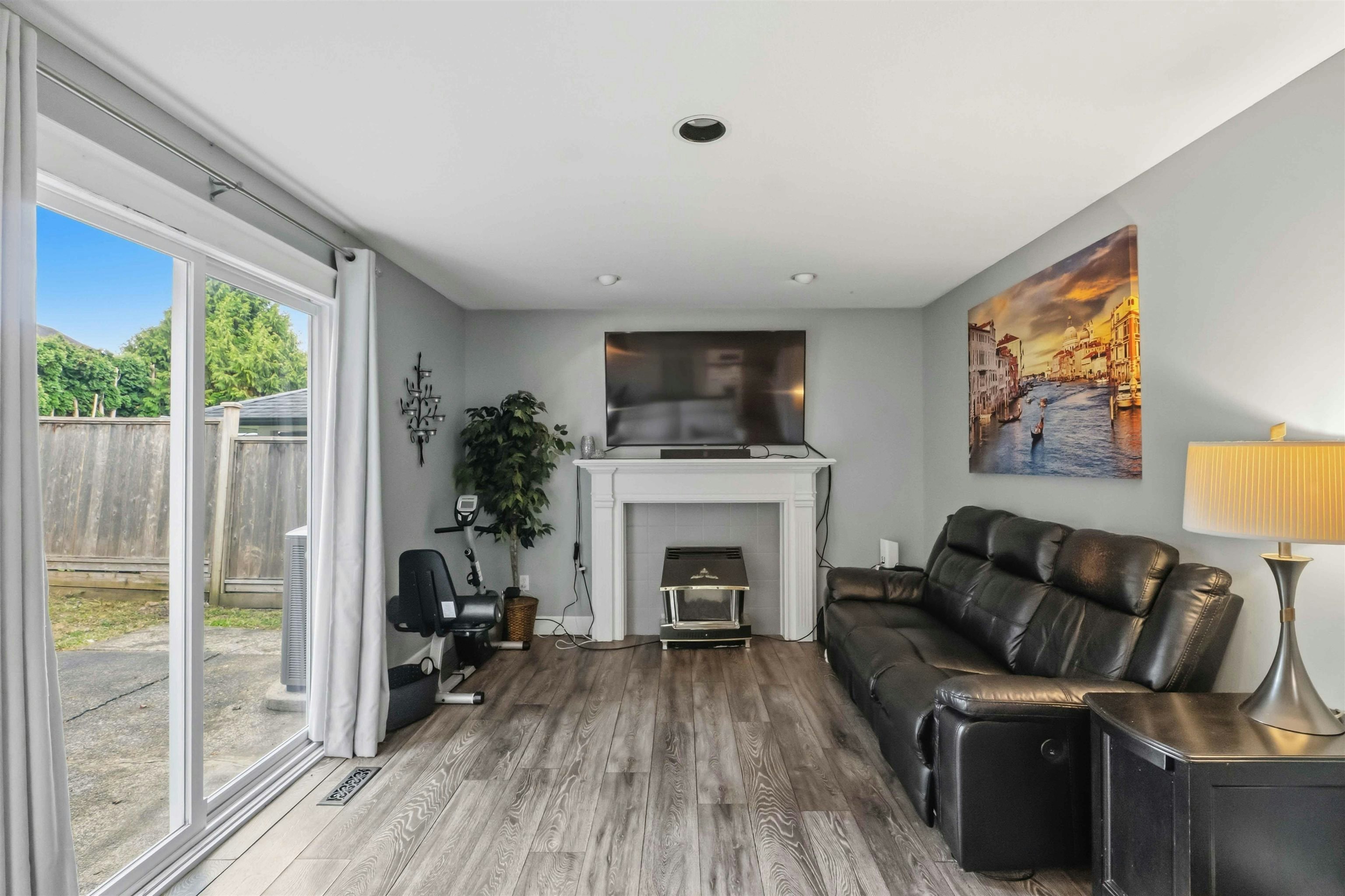 22950 126 Avenue, Maple Ridge, BC, V2X 0S7 - 19